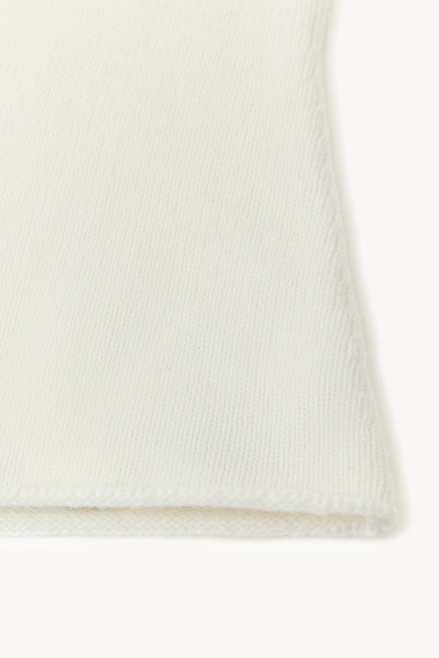 Merino wool hood-scarf PINXIT