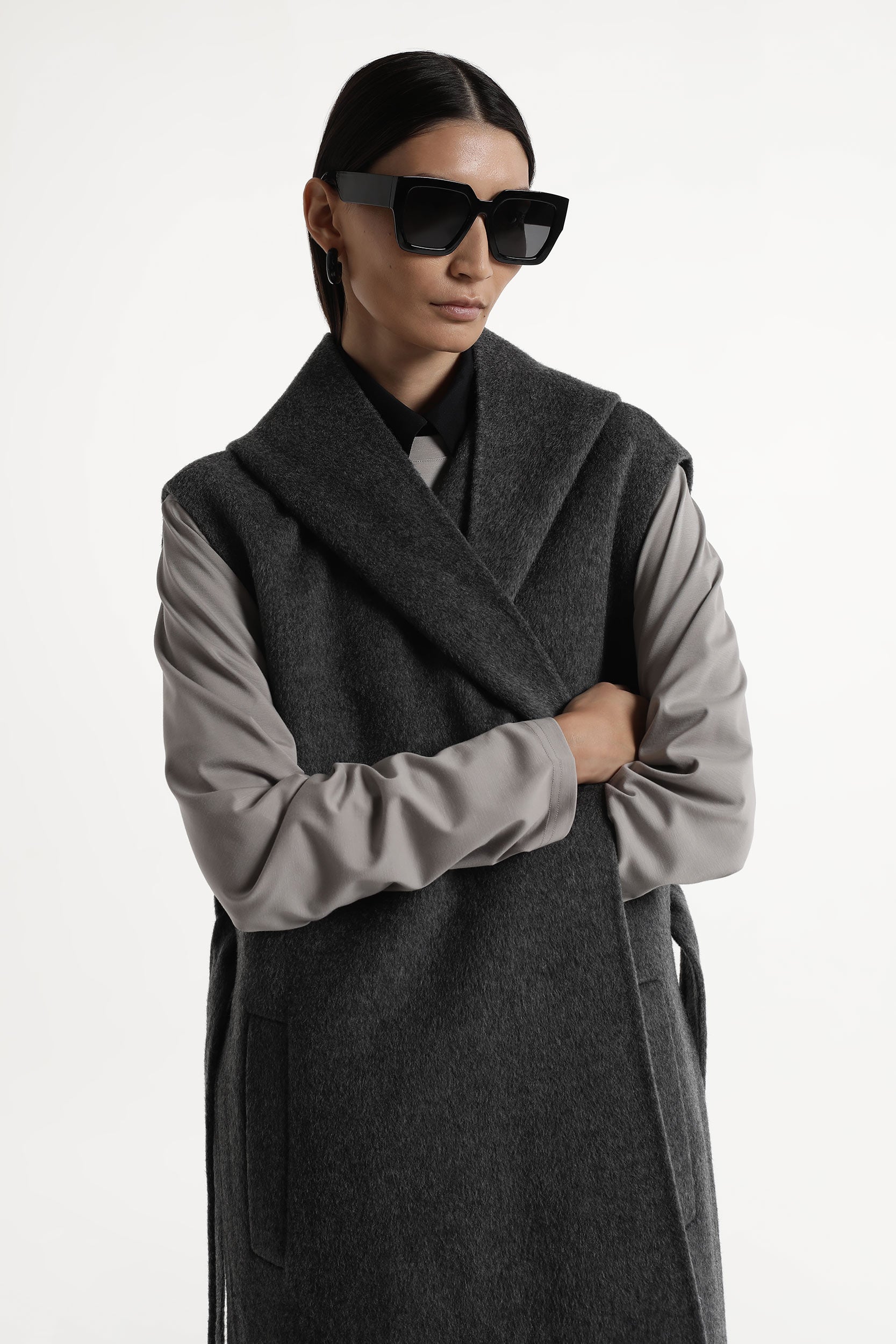 Sleeveless wool robe coat PINXIT