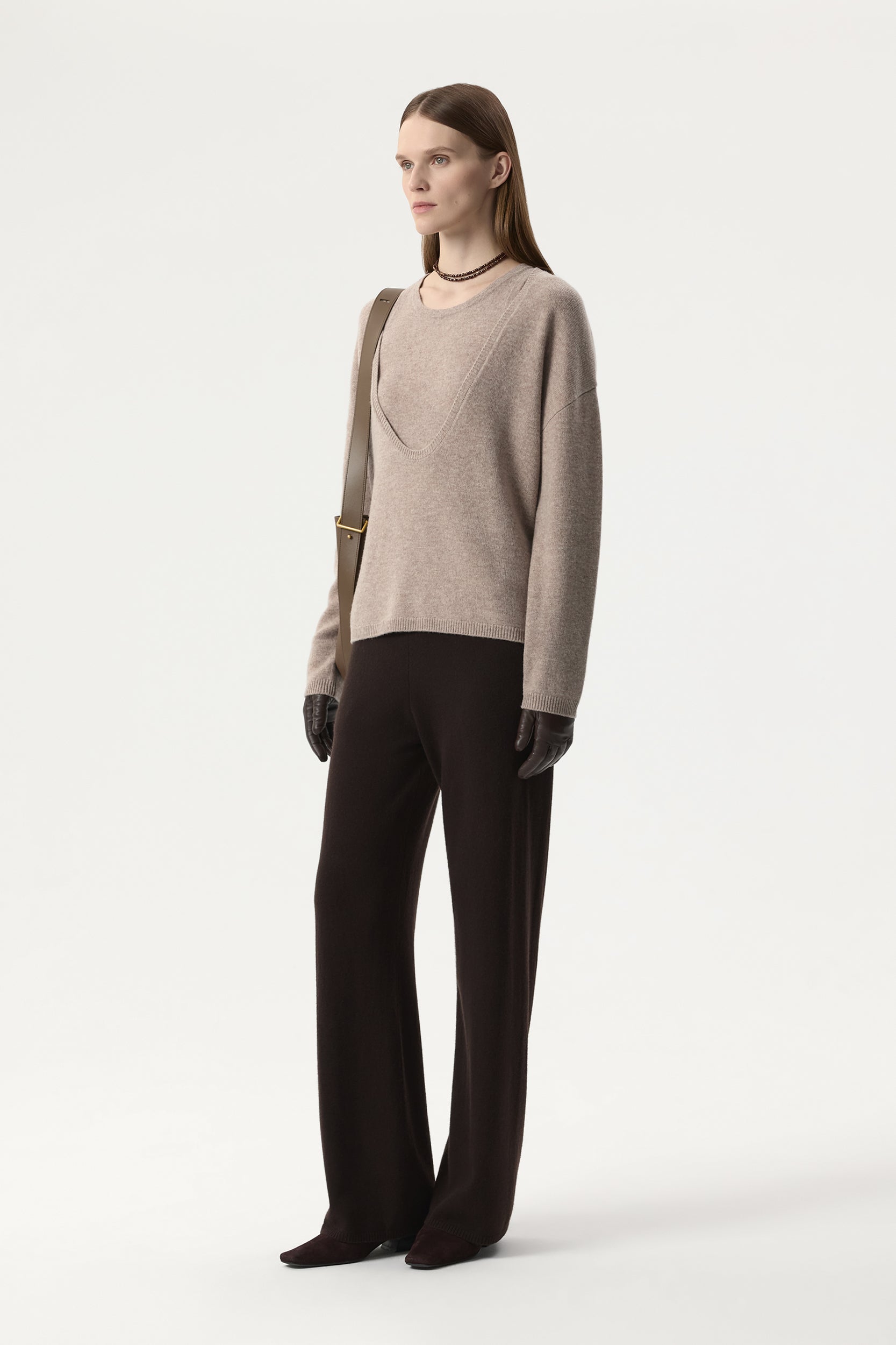 Wool jumper with neckline PINXIT