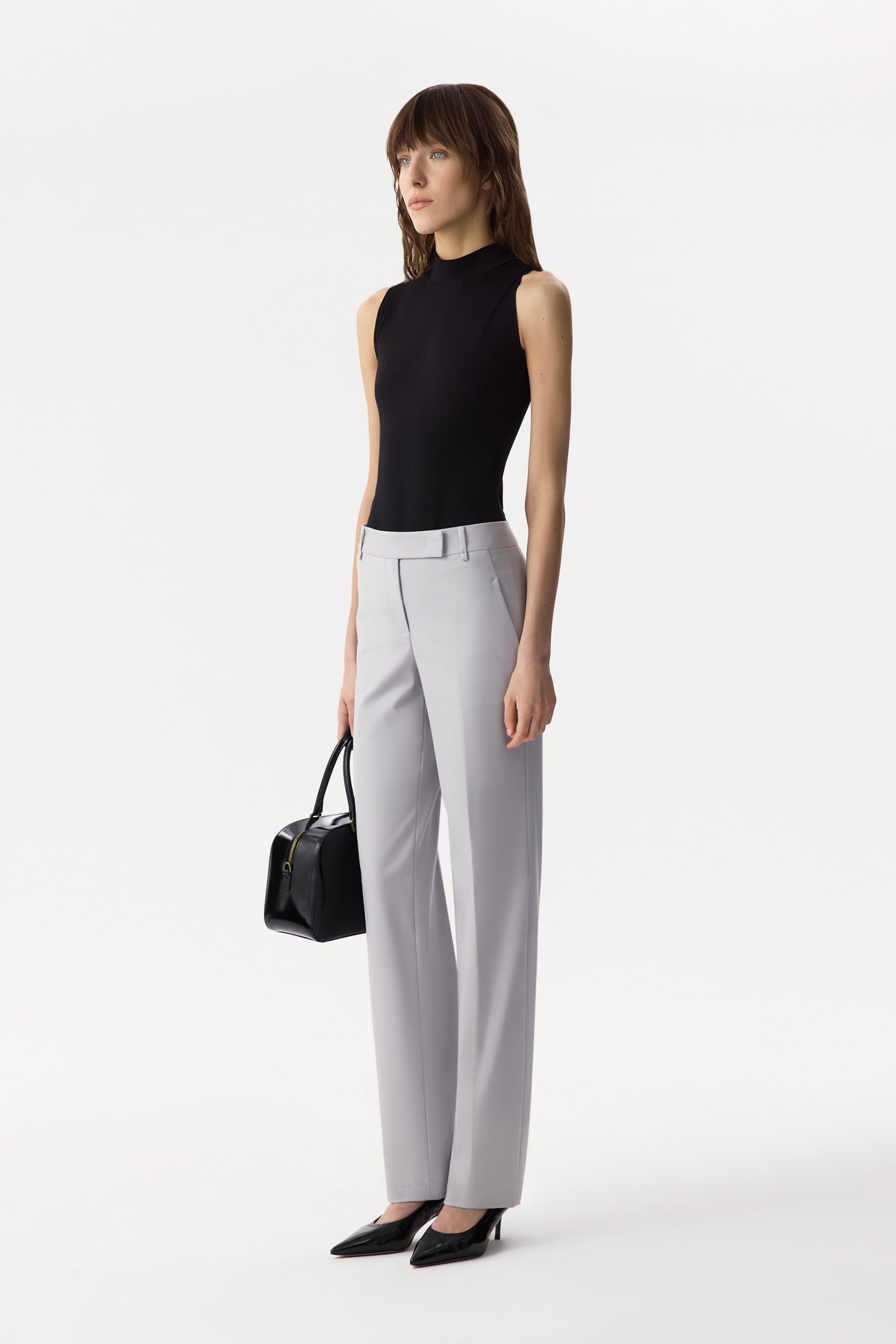 Straight-leg trousers with creases PINXIT