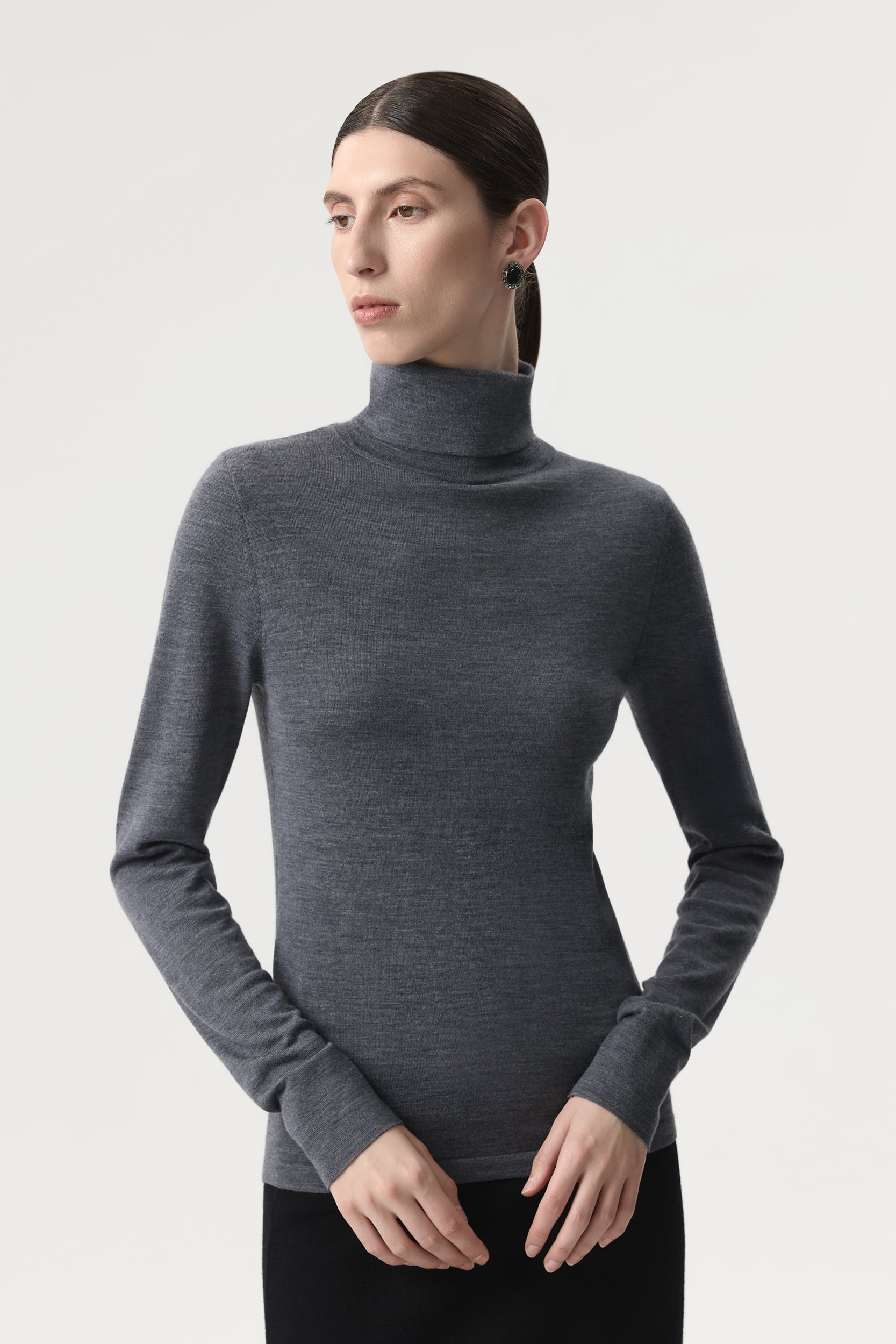Natural wool turtleneck PINXIT